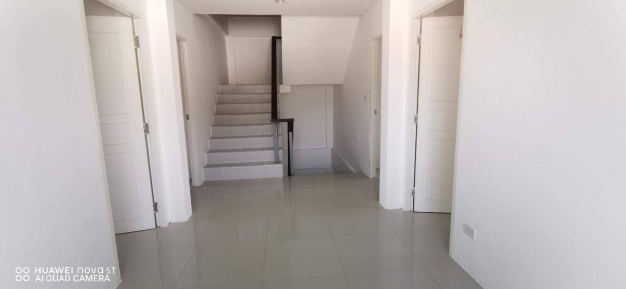 Sure Guesthouse Камала Бийч Екстериор снимка