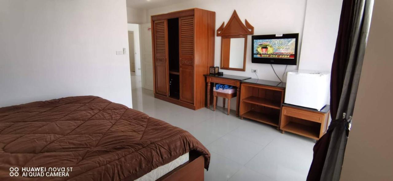 Sure Guesthouse Камала Бийч Екстериор снимка