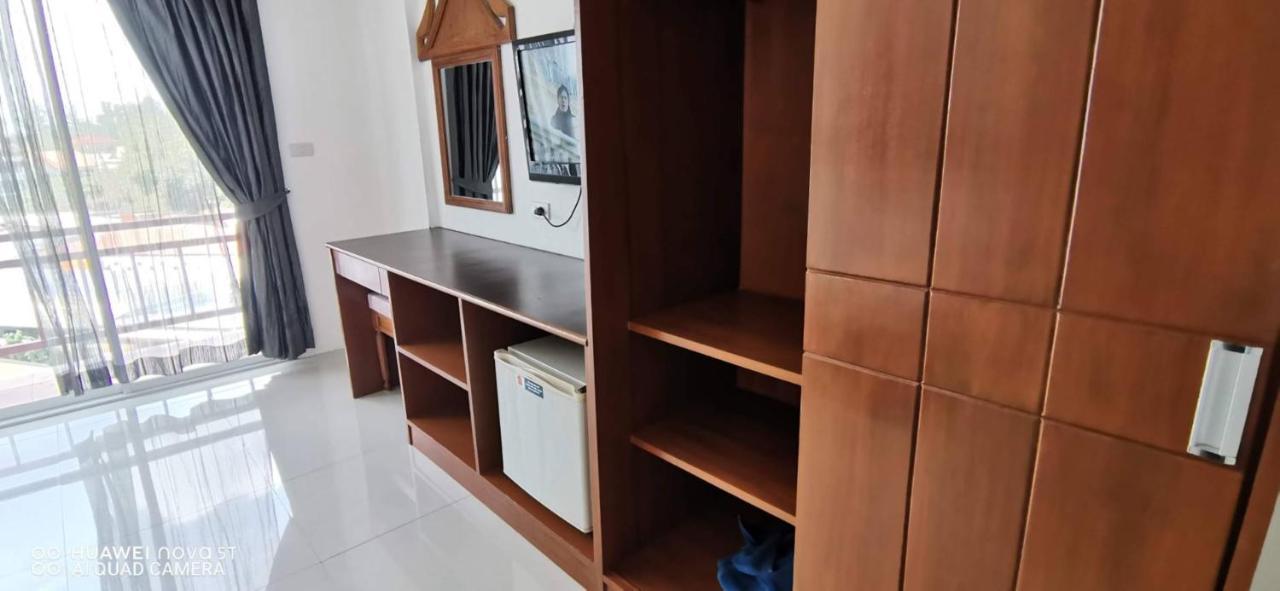 Sure Guesthouse Камала Бийч Екстериор снимка
