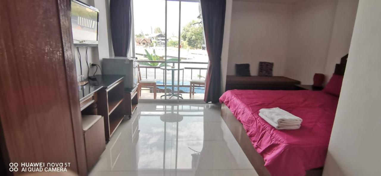 Sure Guesthouse Камала Бийч Екстериор снимка
