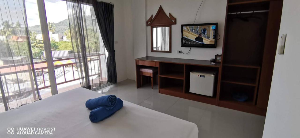 Sure Guesthouse Камала Бийч Екстериор снимка