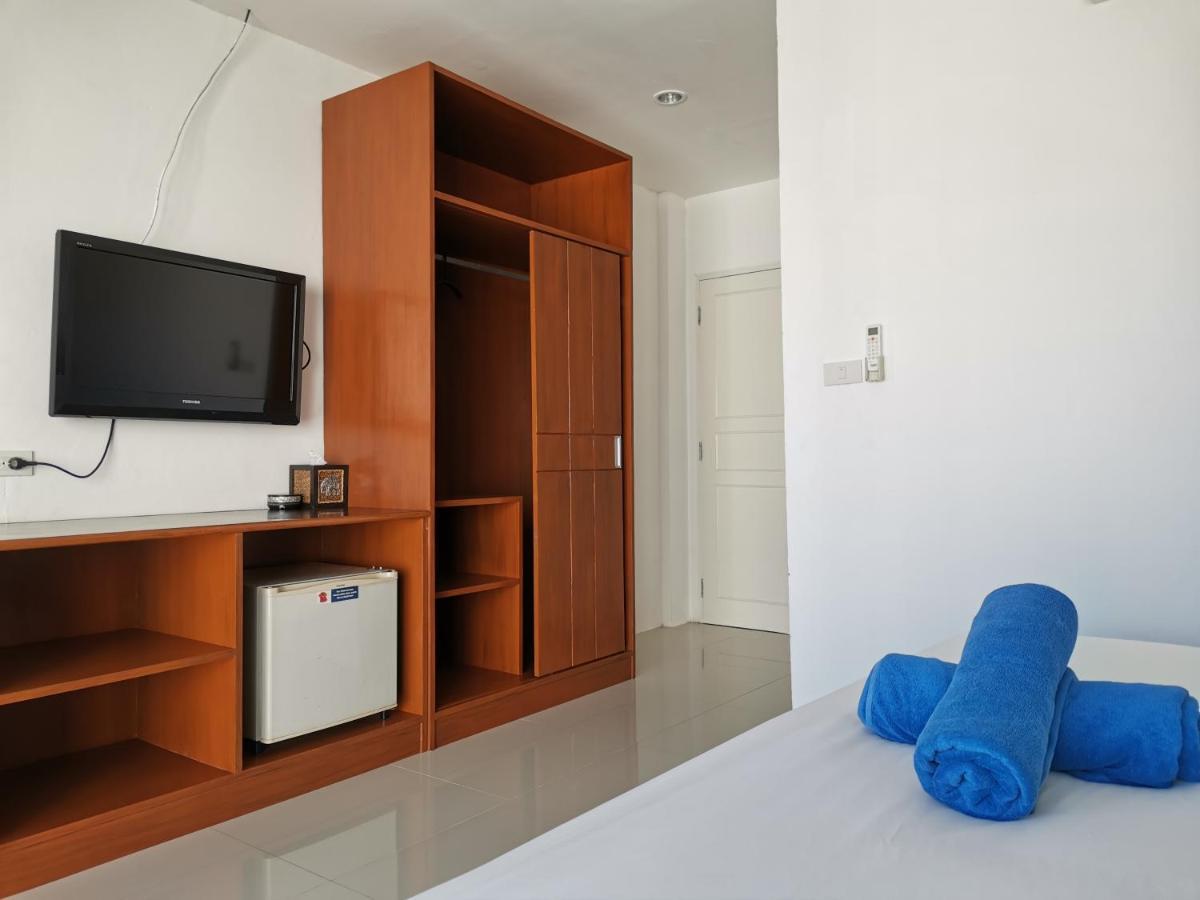 Sure Guesthouse Камала Бийч Екстериор снимка