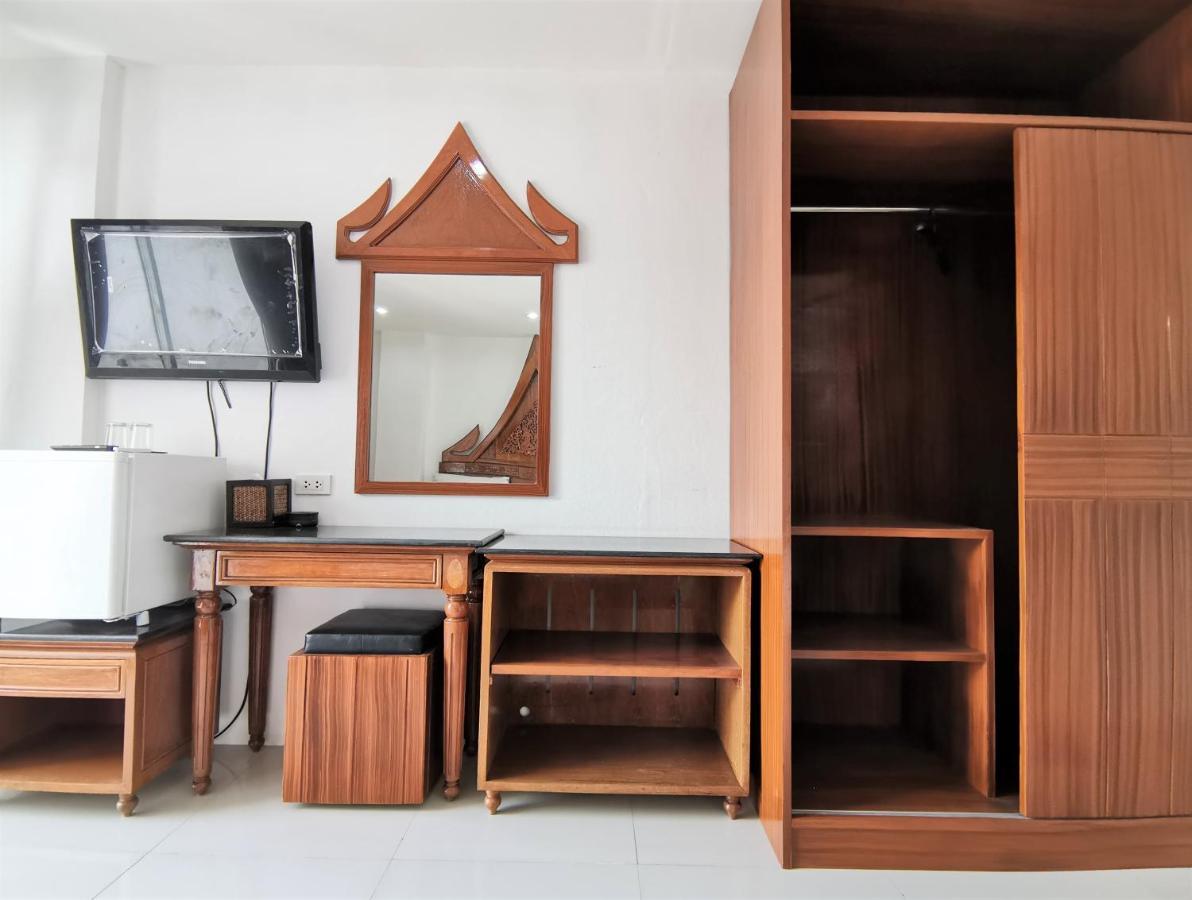 Sure Guesthouse Камала Бийч Екстериор снимка